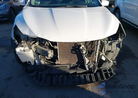 2018 Nissan Sentra S z USA, uszkodzony, nr VIN 3N1AB7AP4JY327661